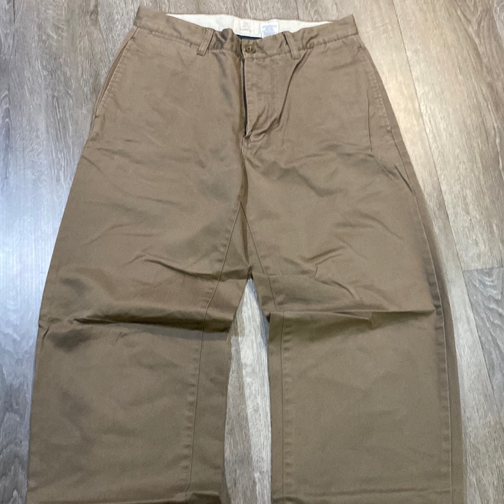 Gap Khakis Classic Fit pants in Light Brown